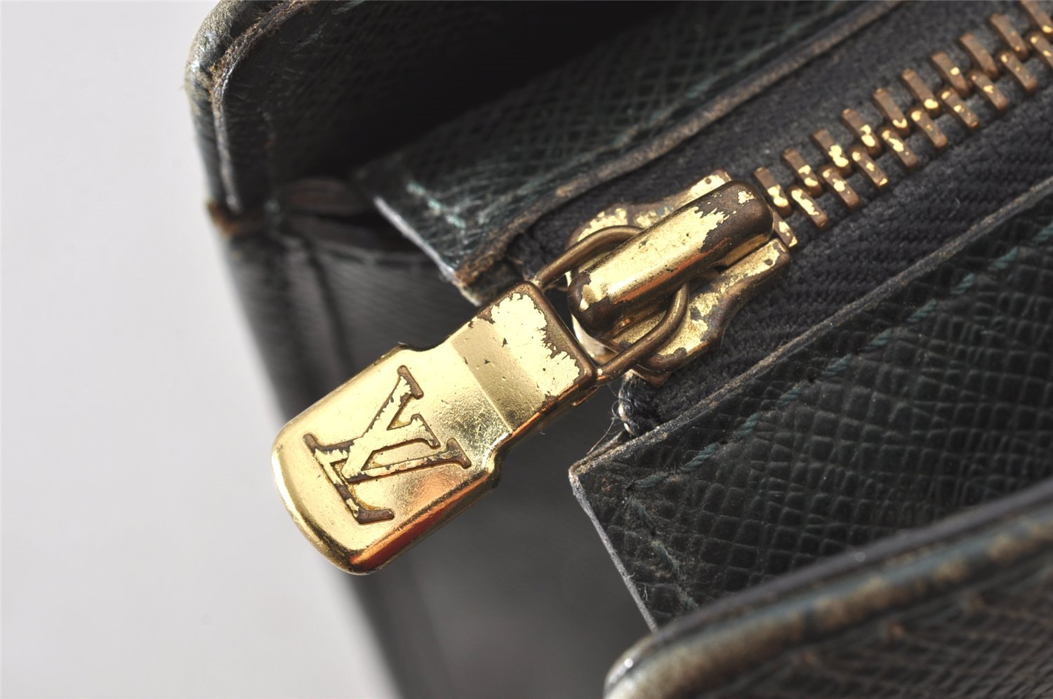 Auth Louis Vuitton Taiga Porte Documents Lozan 2Way Briefcase M30054 Green 6395K