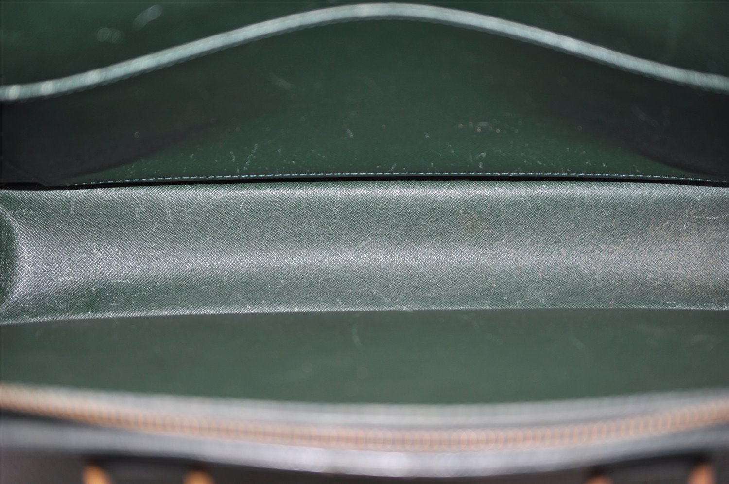 Auth Louis Vuitton Taiga Porte Documents Lozan 2Way Briefcase M30054 Green 6395K
