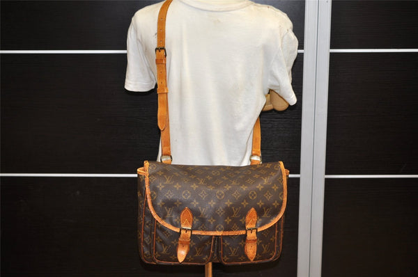 Authentic Louis Vuitton Monogram Sac Bazas Shoulder Cross Bag M99013 LV 6397K