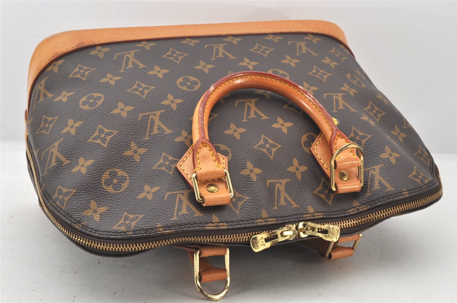 Authentic Louis Vuitton Monogram Alma Hand Bag Purse M51130 LV 6399K