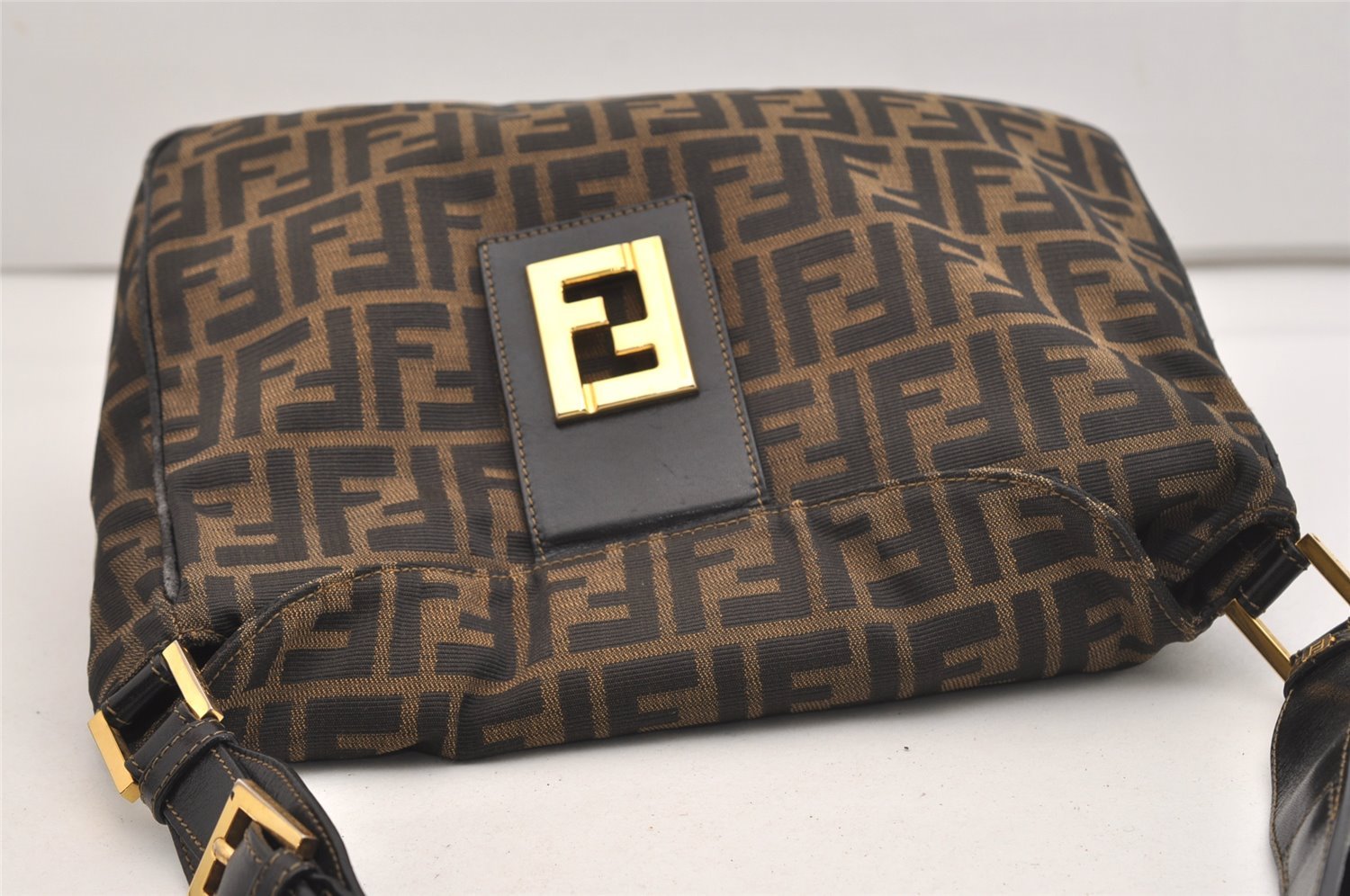 Authentic FENDI Zucca Mamma Baguette Shoulder Bag Canvas Leather Brown 6405J