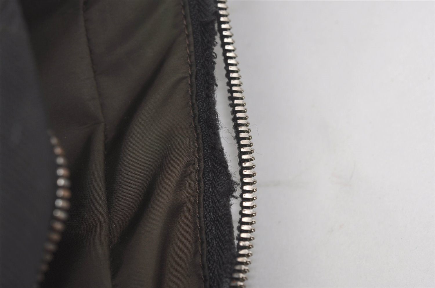 Authentic Louis Vuitton Damier Geant Yack 2Way Briefcase Black M93082 Junk 6406I