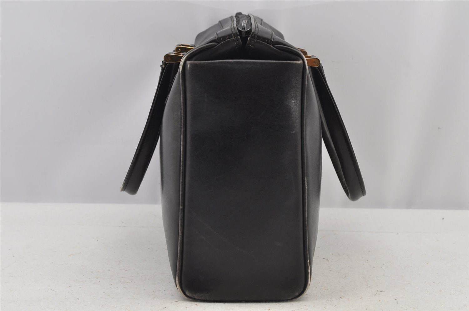 Authentic GUCCI Vintage Shoulder Hand Bag Purse Leather Black Junk 6406J