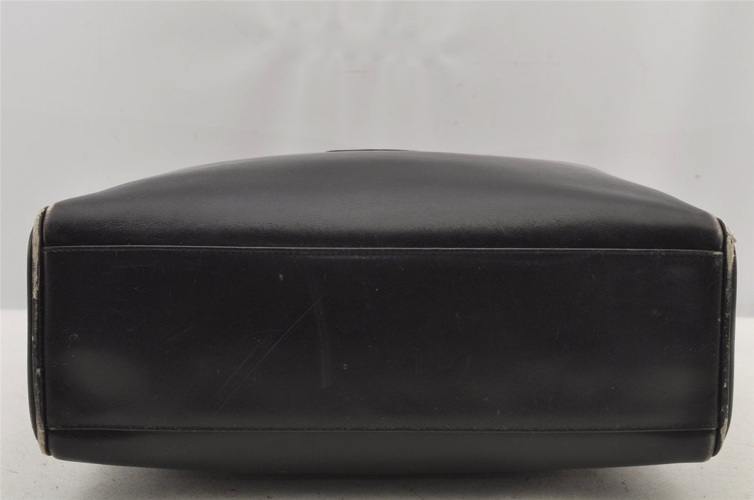 Authentic GUCCI Vintage Shoulder Hand Bag Purse Leather Black Junk 6406J