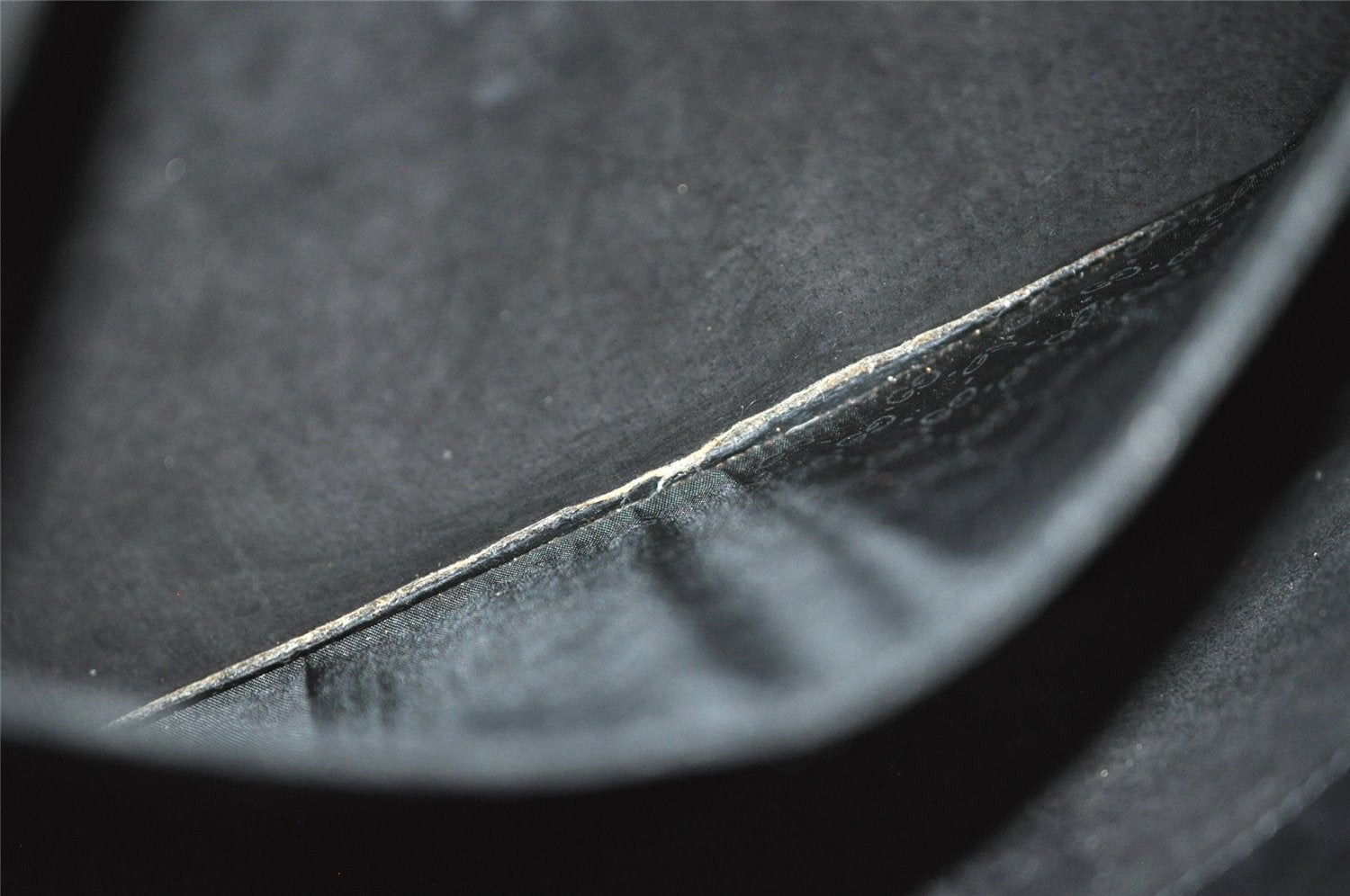 Authentic GUCCI Vintage Shoulder Hand Bag Purse Leather Black Junk 6406J