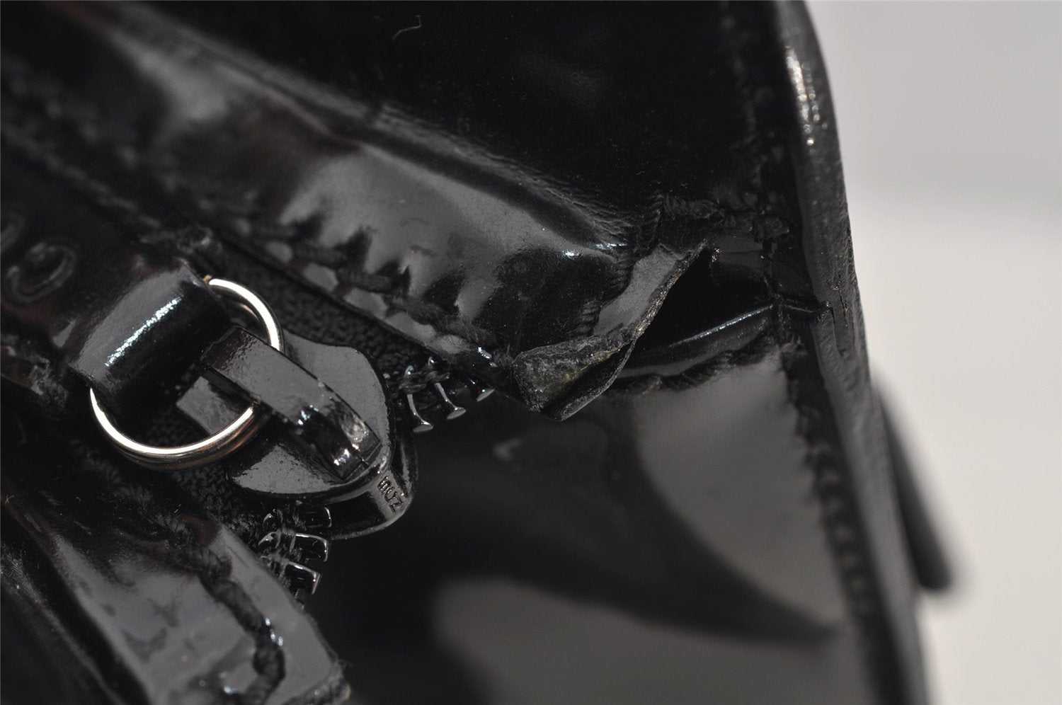 Authentic GUCCI Bamboo 2Way Shoulder Briefcase Business Bag Enamel Black 6407J