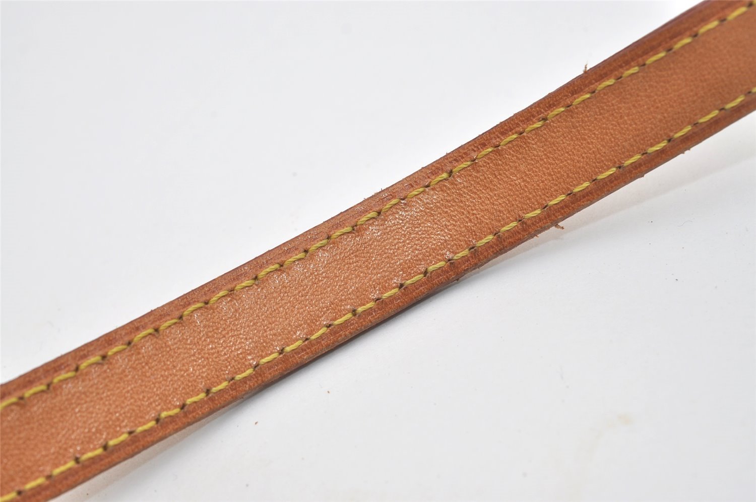 Authentic Louis Vuitton Leather Shoulder Strap For Bucket PM 27.6