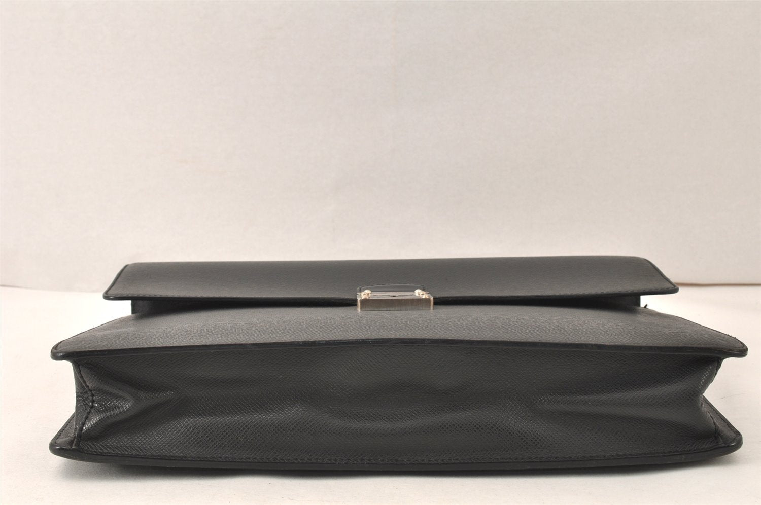 Auth Louis Vuitton Taiga Laguito Business Bag Briefcase Black M31092 LV 6409K