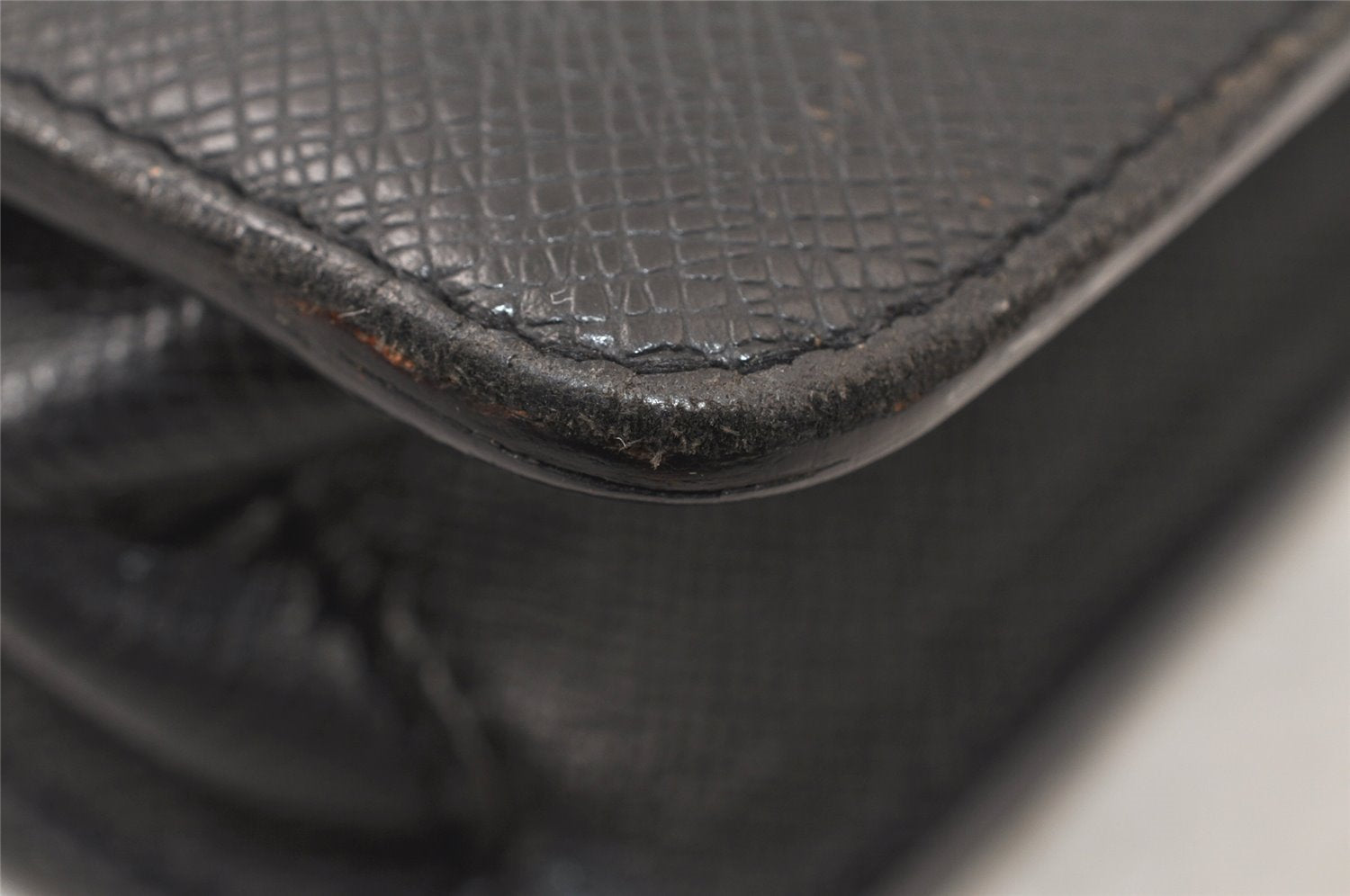 Auth Louis Vuitton Taiga Laguito Business Bag Briefcase Black M31092 LV 6409K