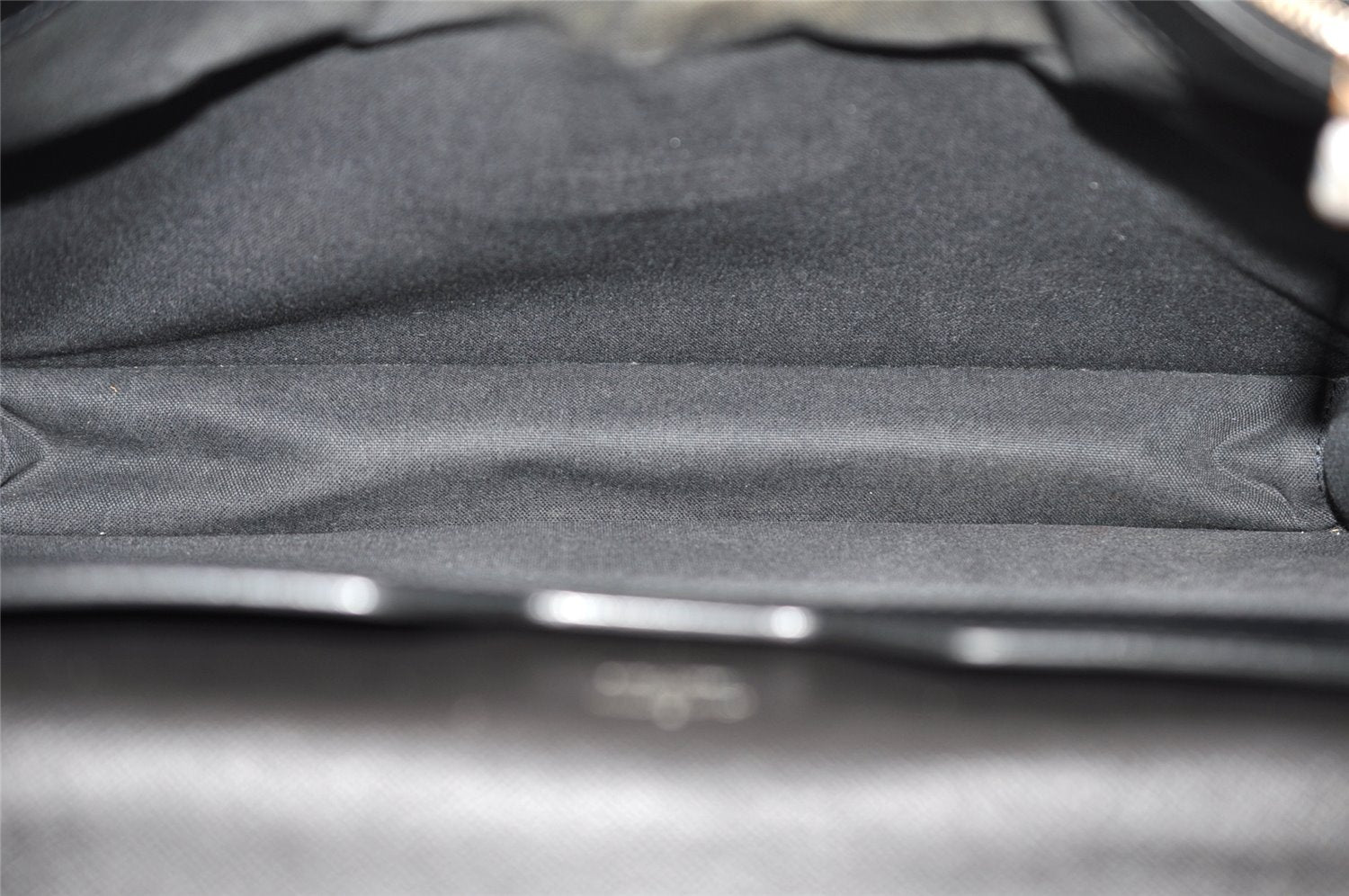 Auth Louis Vuitton Taiga Laguito Business Bag Briefcase Black M31092 LV 6409K