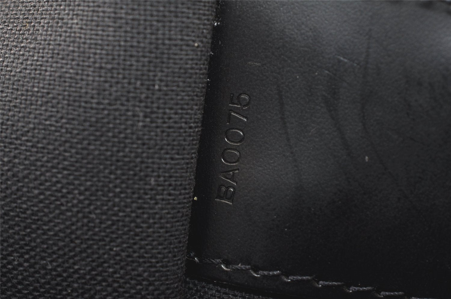 Auth Louis Vuitton Taiga Laguito Business Bag Briefcase Black M31092 LV 6409K