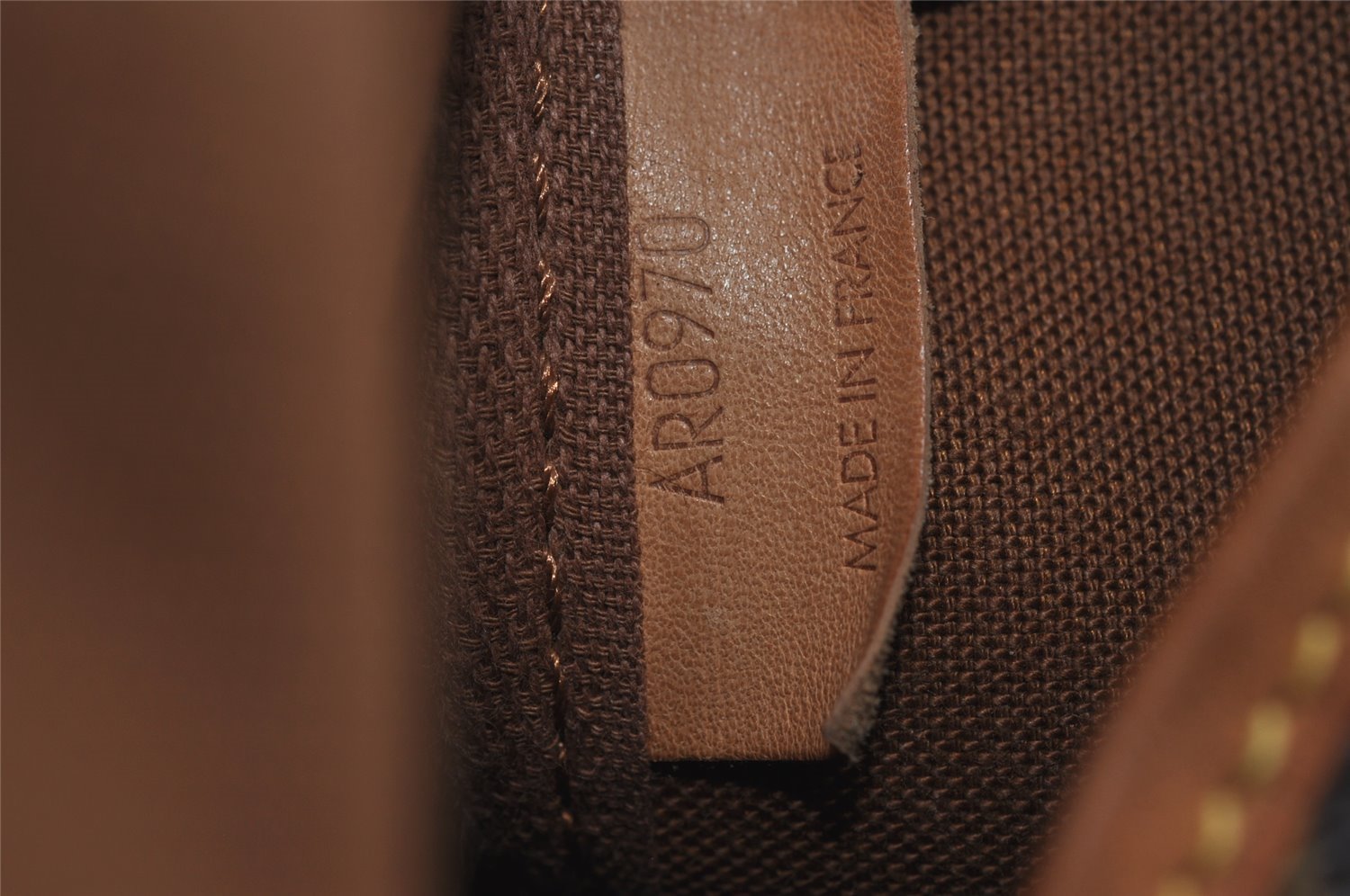 Authentic Louis Vuitton Monogram Saumur 35 Shoulder Cross Bag M42254 LV 6412I