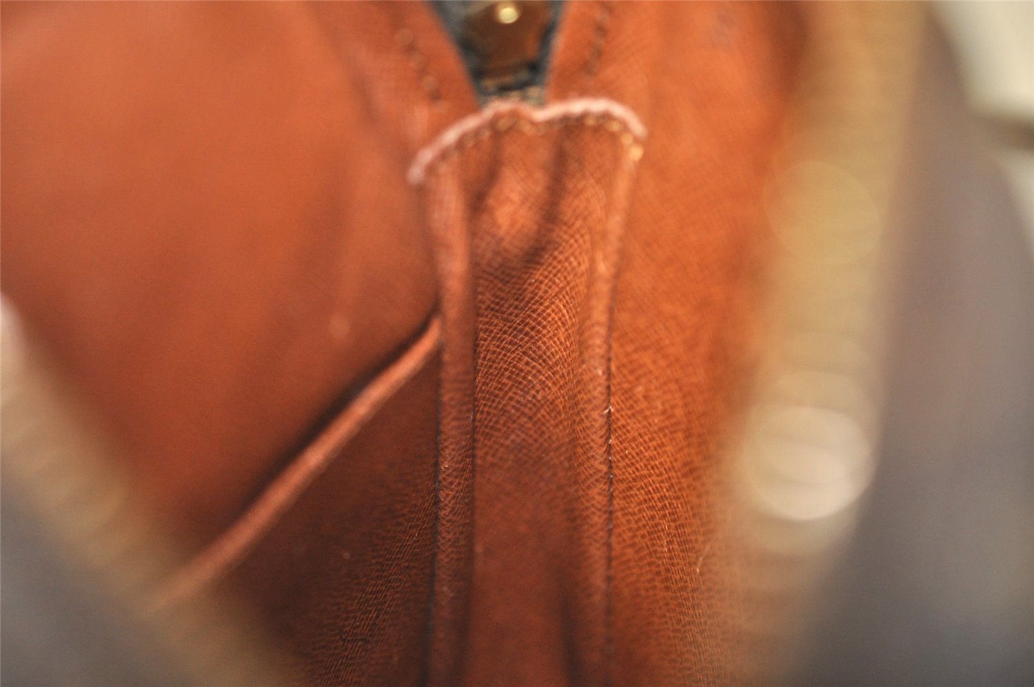 Authentic Louis Vuitton Monogram Amazone Shoulder Cross Bag M45236 LV Junk 6422I