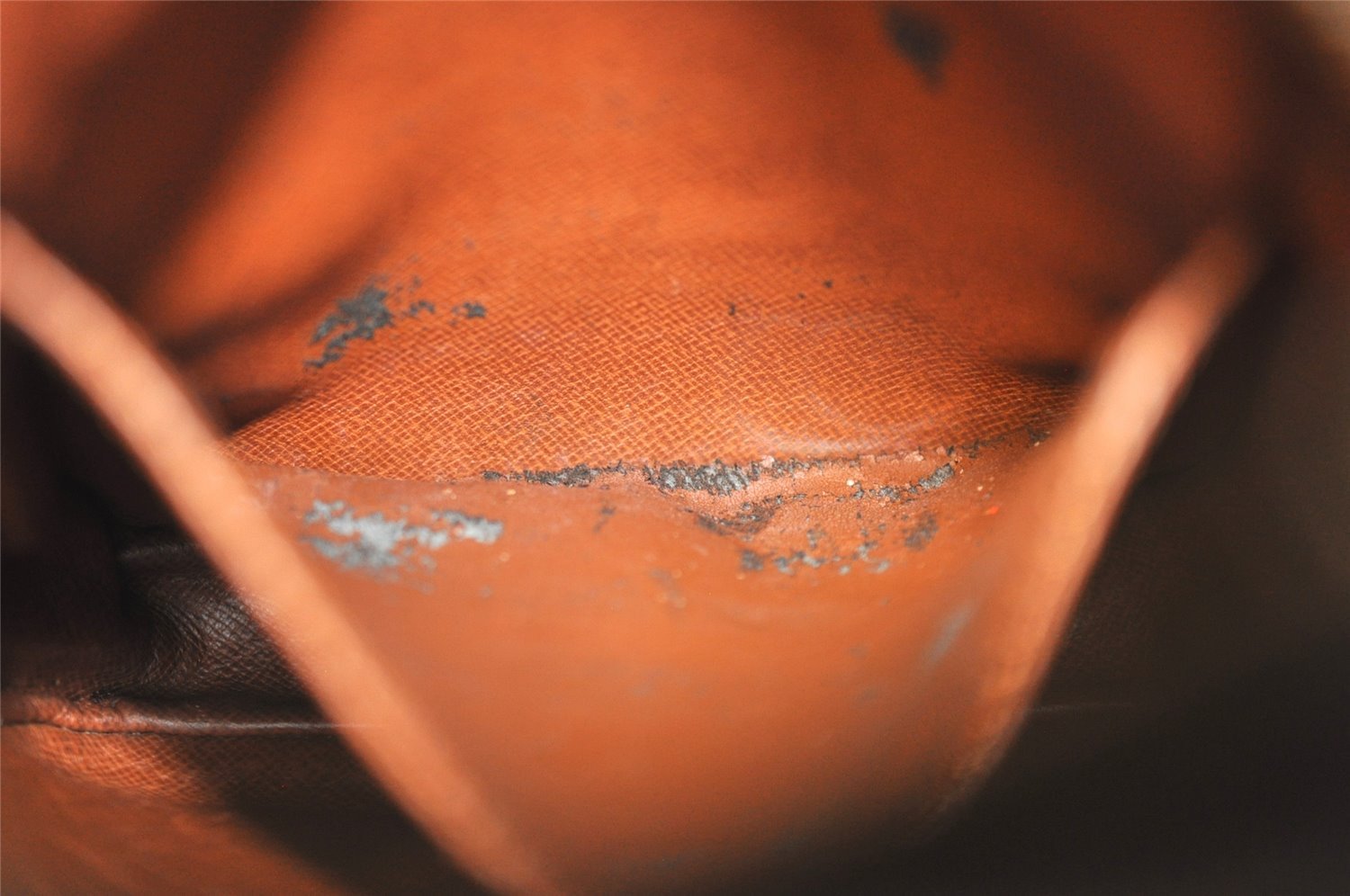 Authentic Louis Vuitton Monogram Amazone Shoulder Cross Bag M45236 LV Junk 6422I