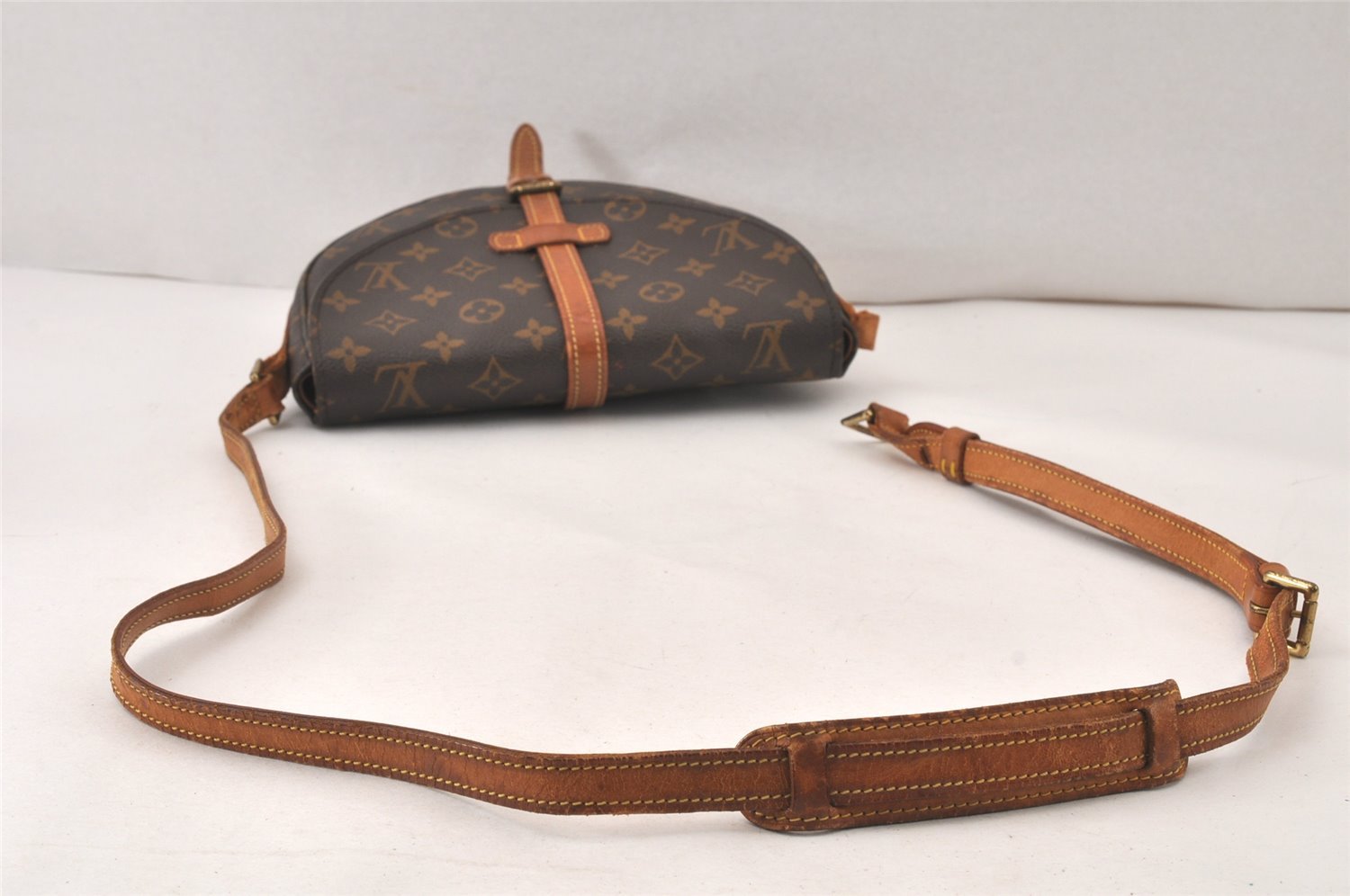 Authentic Louis Vuitton Monogram Chantilly MM Shoulder Bag M51233 Junk 6428K