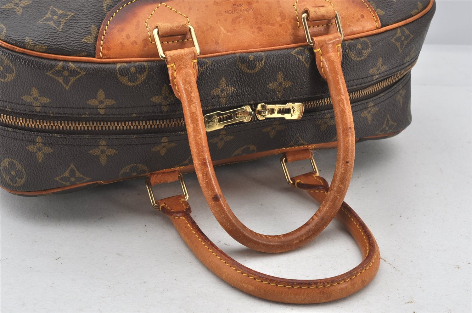 Authentic Louis Vuitton Monogram Deauville Hand Bag M47270 LV 6431K