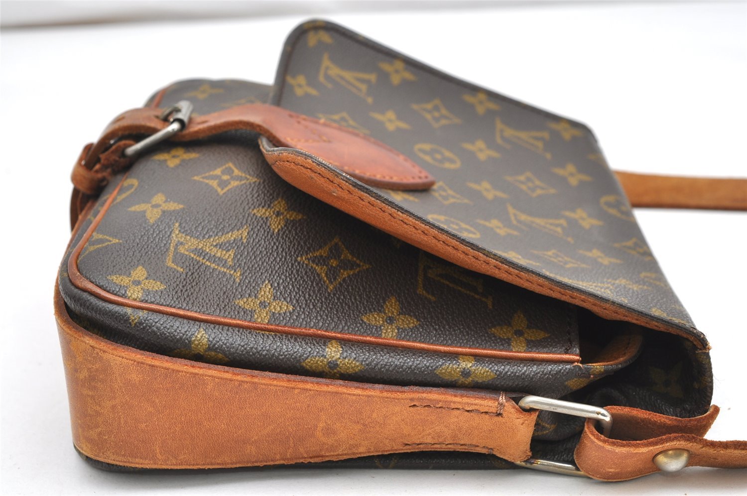 Authentic Louis Vuitton Monogram Cartouchiere MM Shoulder Bag Old Model 6432K