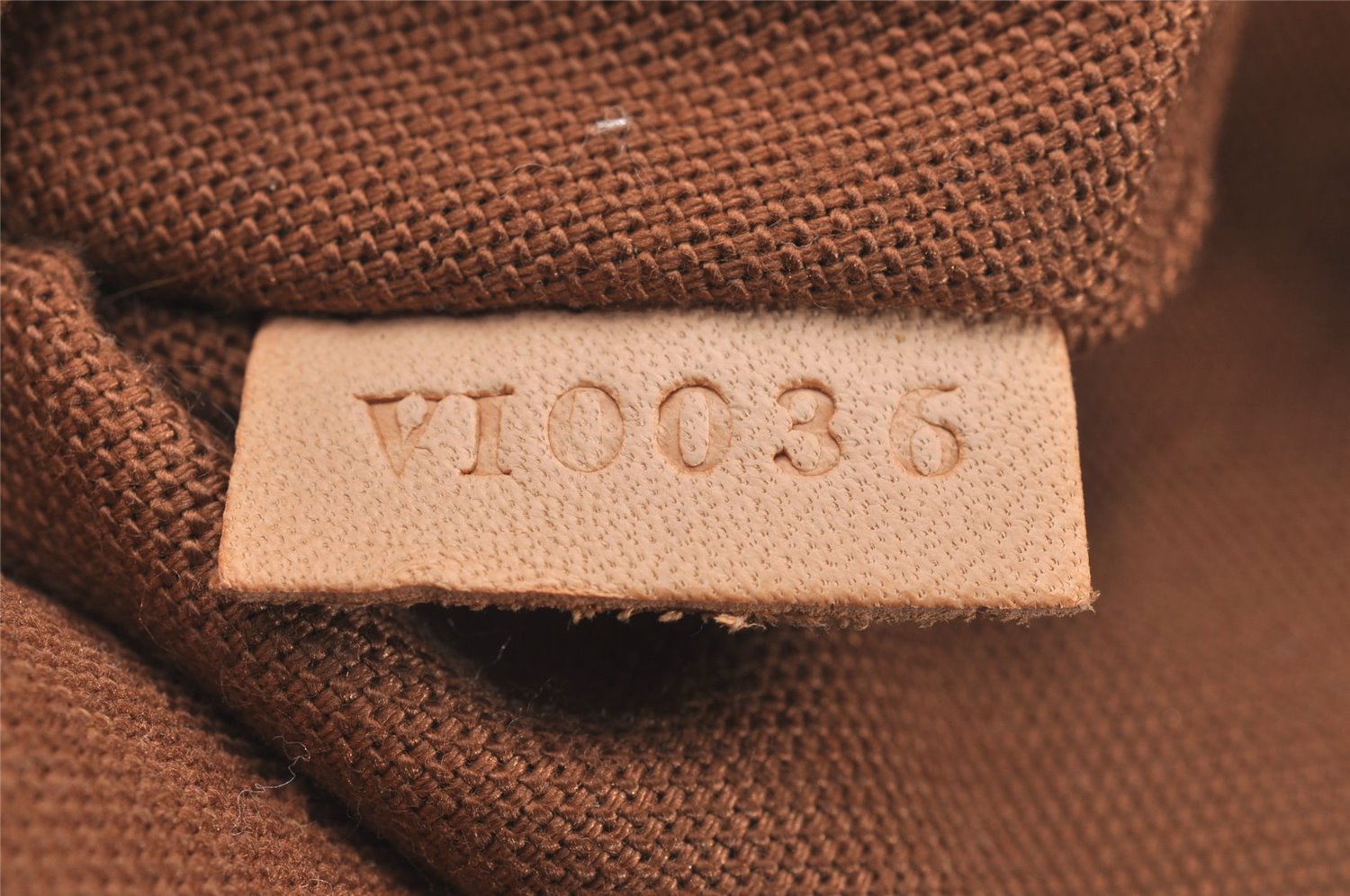 Authentic Louis Vuitton Monogram Tulum PM Shoulder Bag M40076 LV 6441J