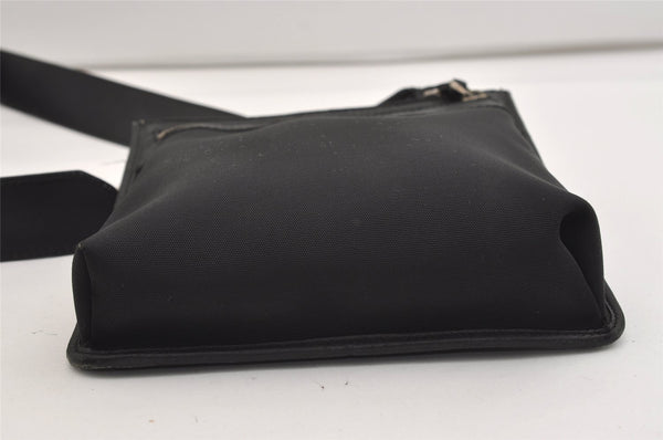 Authentic GUCCI Shoulder Cross Body Bag Purse Canvas Leather 92562 Black 6443J