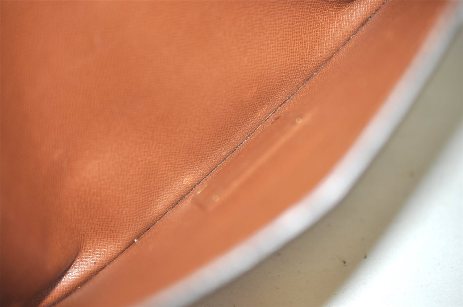 Authentic Louis Vuitton Epi Sellier Dragonne Clutch Bag Brown M52618 LV 6445J