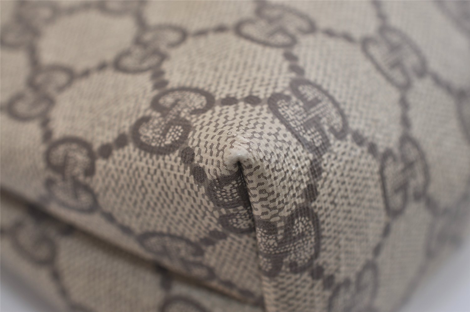 Authentic GUCCI Vintage Clutch Hand Bag Purse GG PVC Leather Brown 6450J