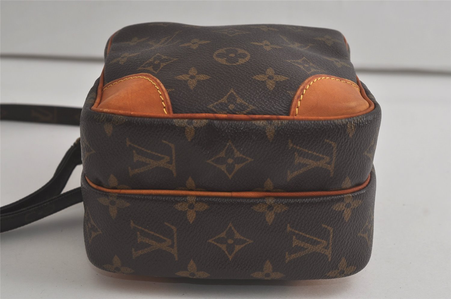 Authentic Louis Vuitton Monogram Amazone Shoulder Cross Bag M45236 LV Junk 6452K