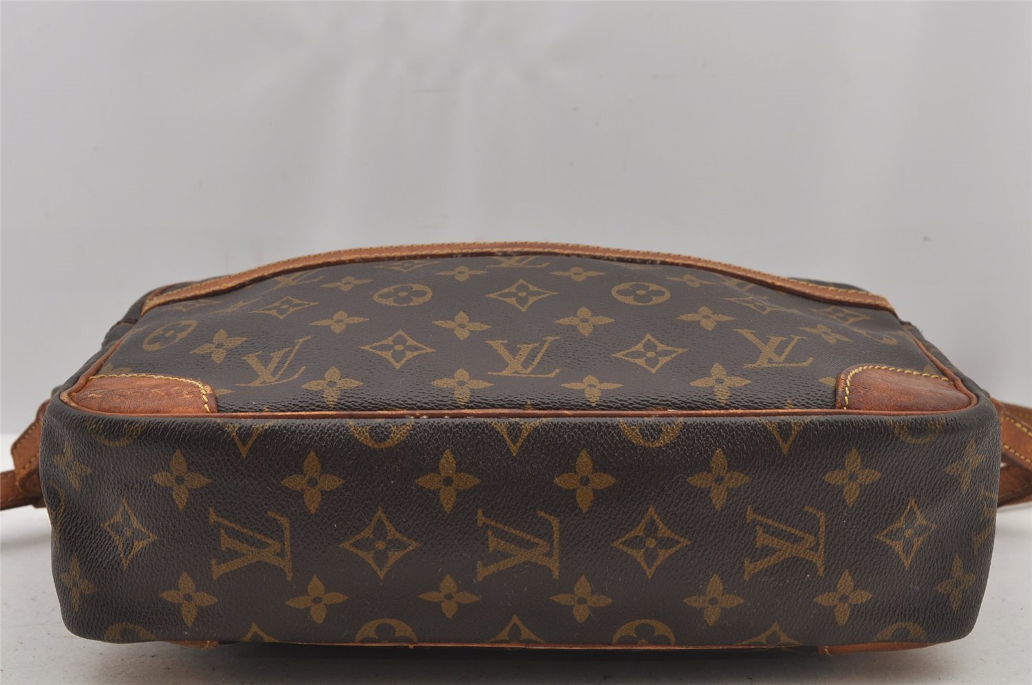 Authentic Louis Vuitton Monogram Trocadero 30 Shoulder Cross Bag M51272 LV 6453J