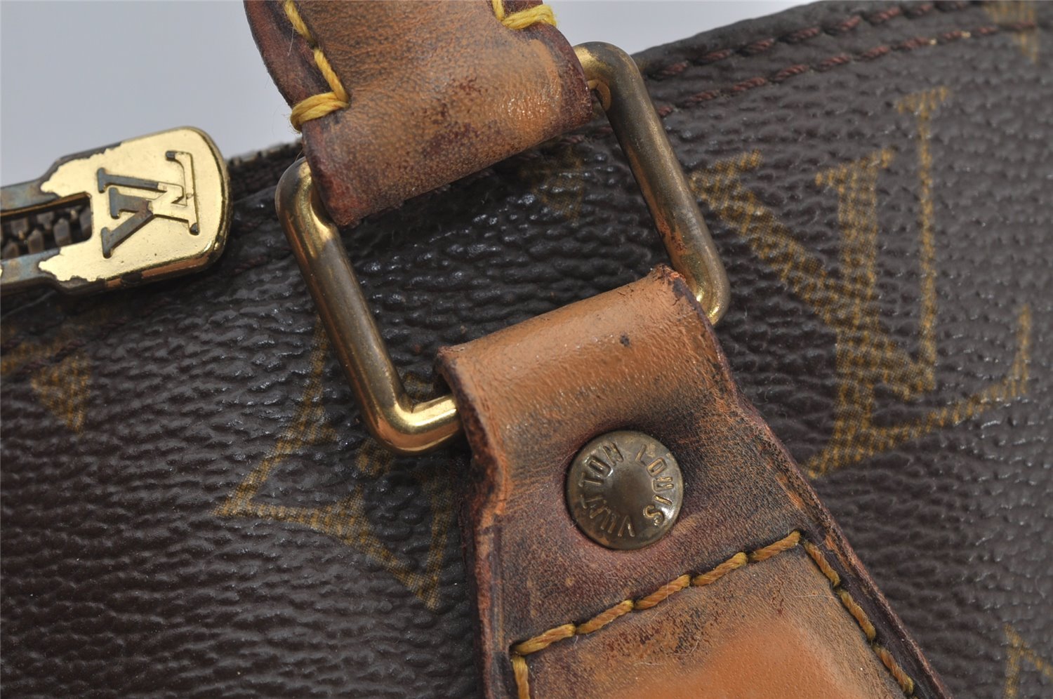 Authentic Louis Vuitton Monogram Alma Hand Bag Purse M51130 LV 6454J