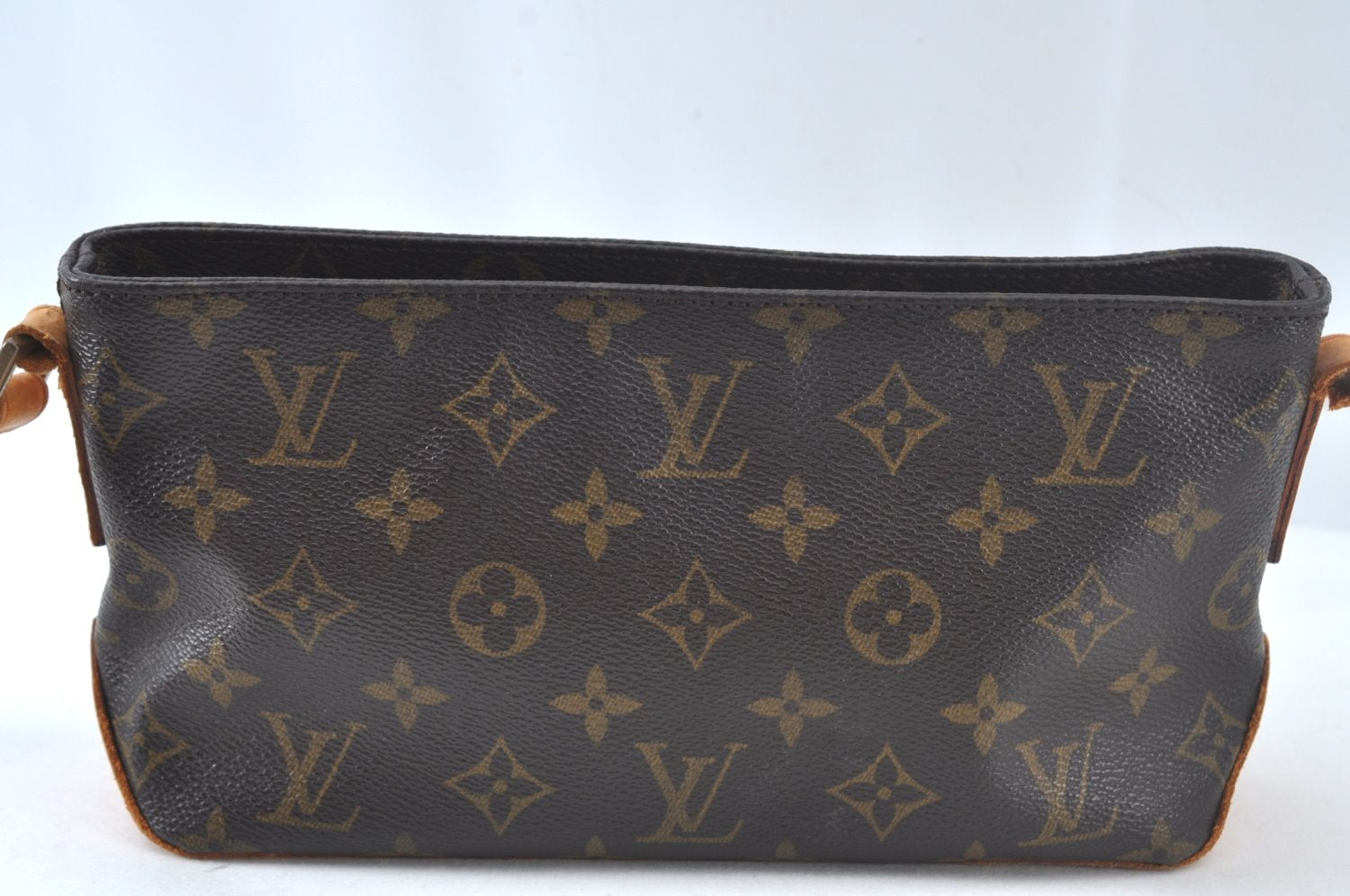 Authentic Louis Vuitton Monogram Trotteur Shoulder Cross Bag M51240 Junk 6455J