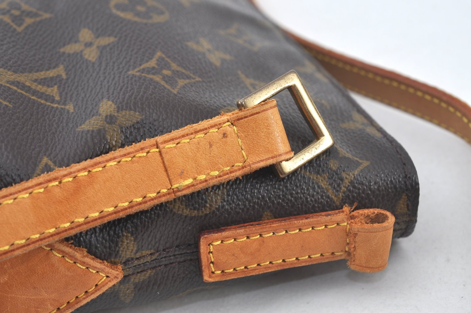 Authentic Louis Vuitton Monogram Trotteur Shoulder Cross Bag M51240 Junk 6455J