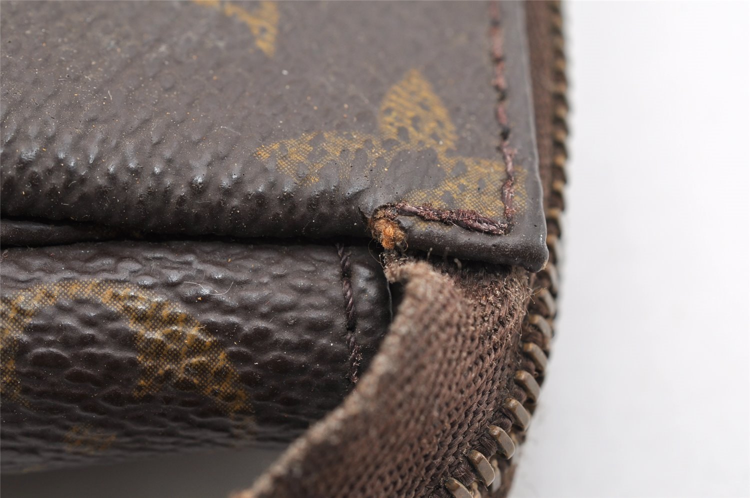 Authentic Louis Vuitton Monogram Pochette Accessoires Pouch M51980 Junk 6457I