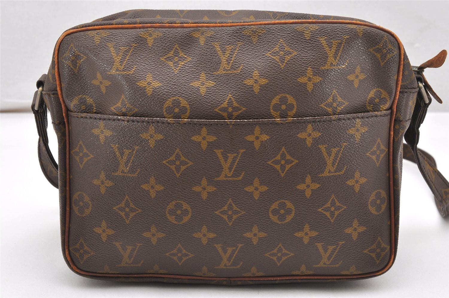 Authentic Louis Vuitton Monogram Nile Shoulder Cross Body Bag Old Model LV 6459K