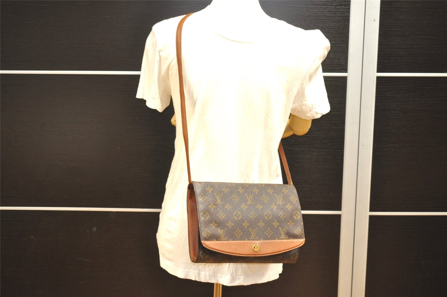 Authentic Louis Vuitton Monogram Bordeaux M51797 2Way Shoulder Clutch Bag 6460I