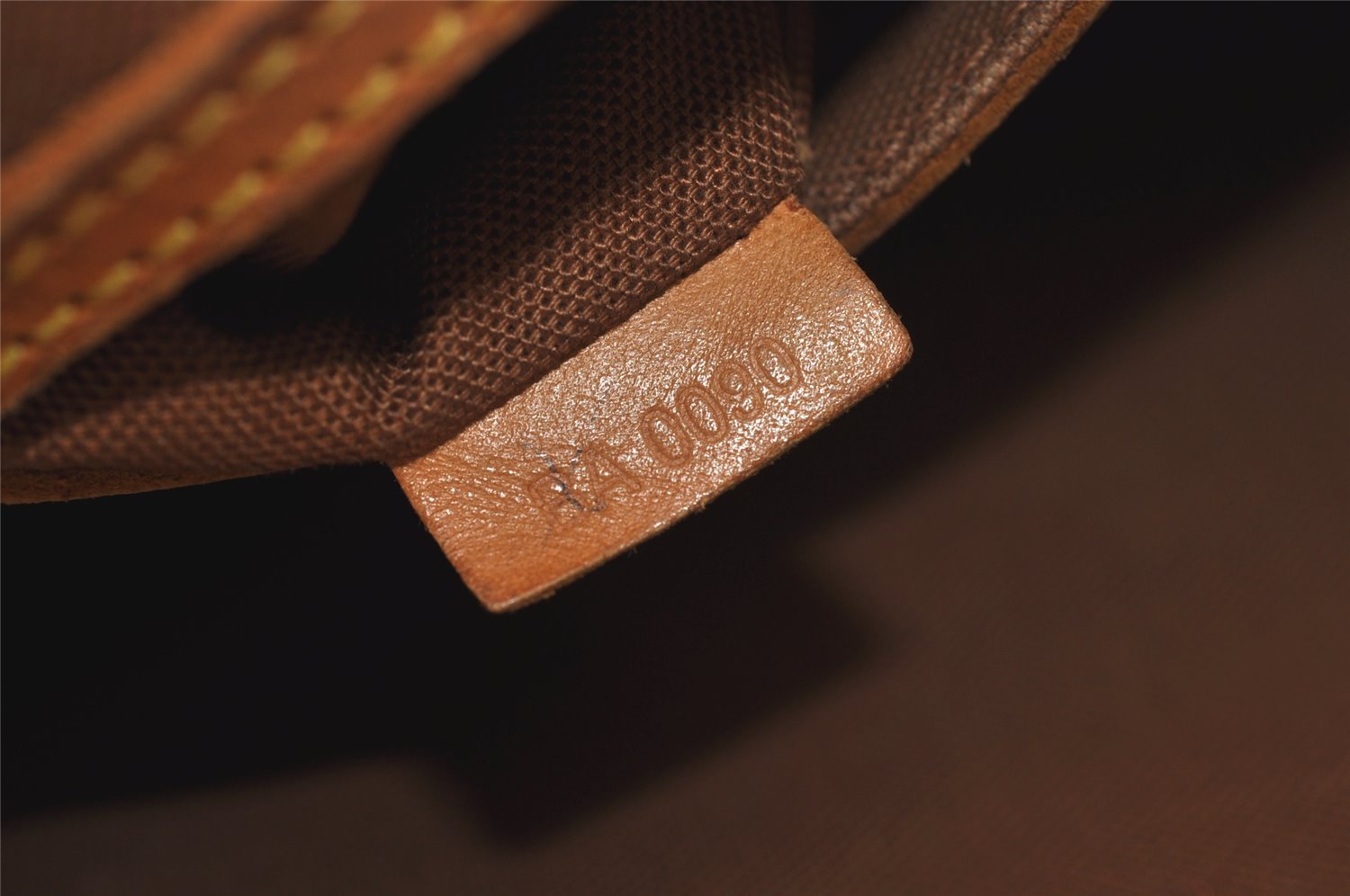 Authentic Louis Vuitton Monogram Alma Hand Bag Purse M51130 LV 6460J