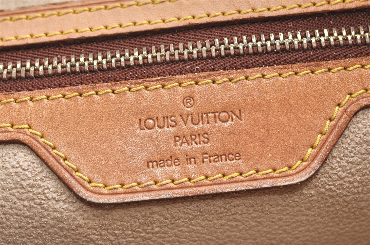 Authentic Louis Vuitton Monogram Bucket GM Shoulder Tote Bag M42236 Junk 6460K