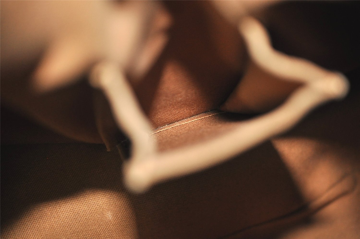 Authentic Louis Vuitton Monogram Batignolles Horizontal Tote Bag M51154 LV 6461J