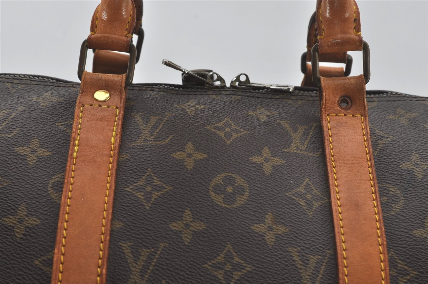 Authentic Louis Vuitton Monogram Keepall 50 Travel Boston Bag M41426 LV 6464I