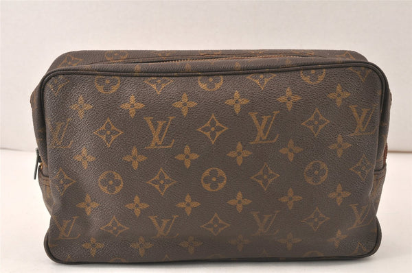 Auth Louis Vuitton Monogram Trousse Toilette 28 Clutch Hand Bag Old Model 6466K