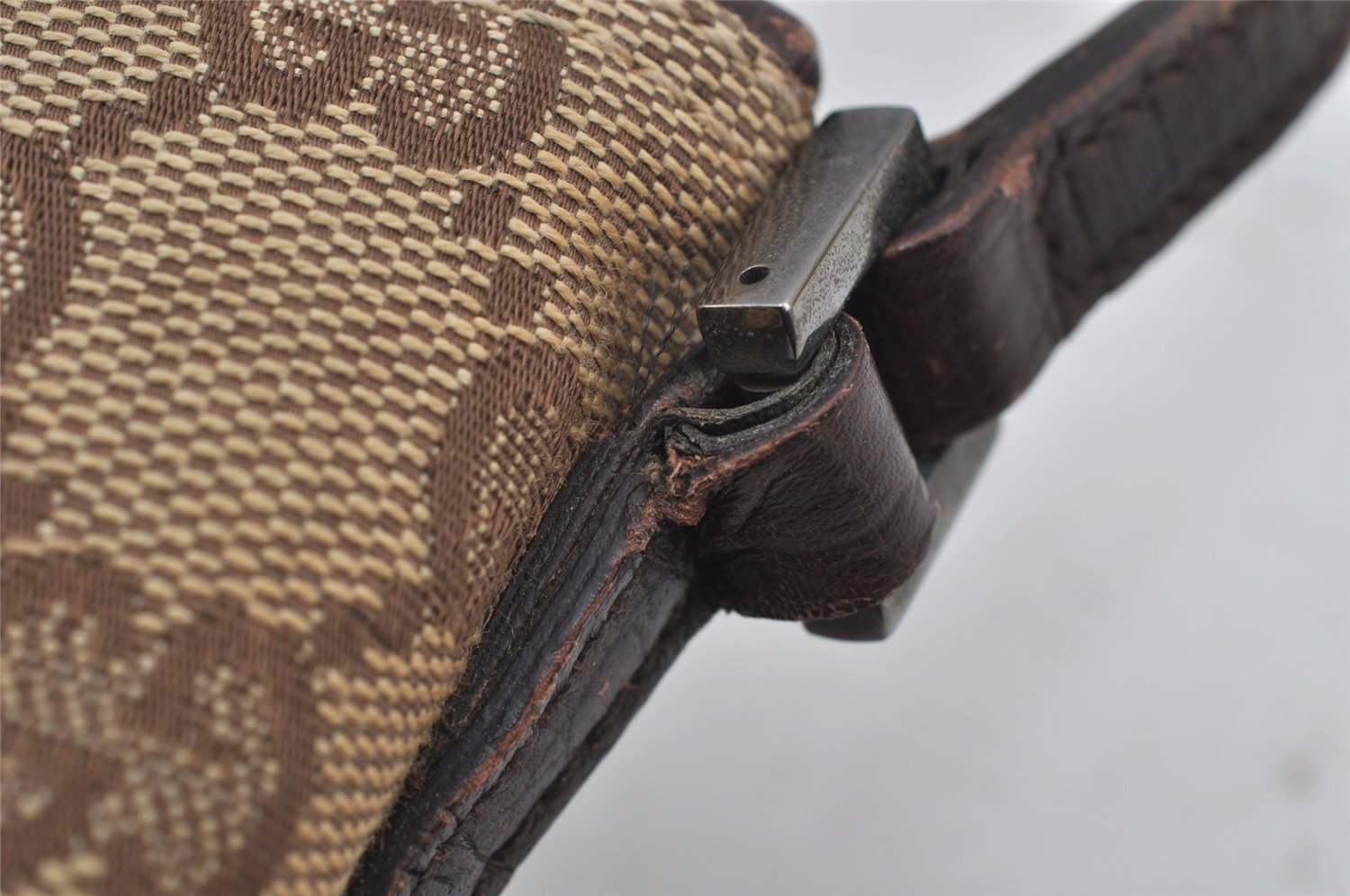 Authentic GUCCI Vintage Hand Bag Pouch Purse GG Canvas Leather 07198 Brown 6469J