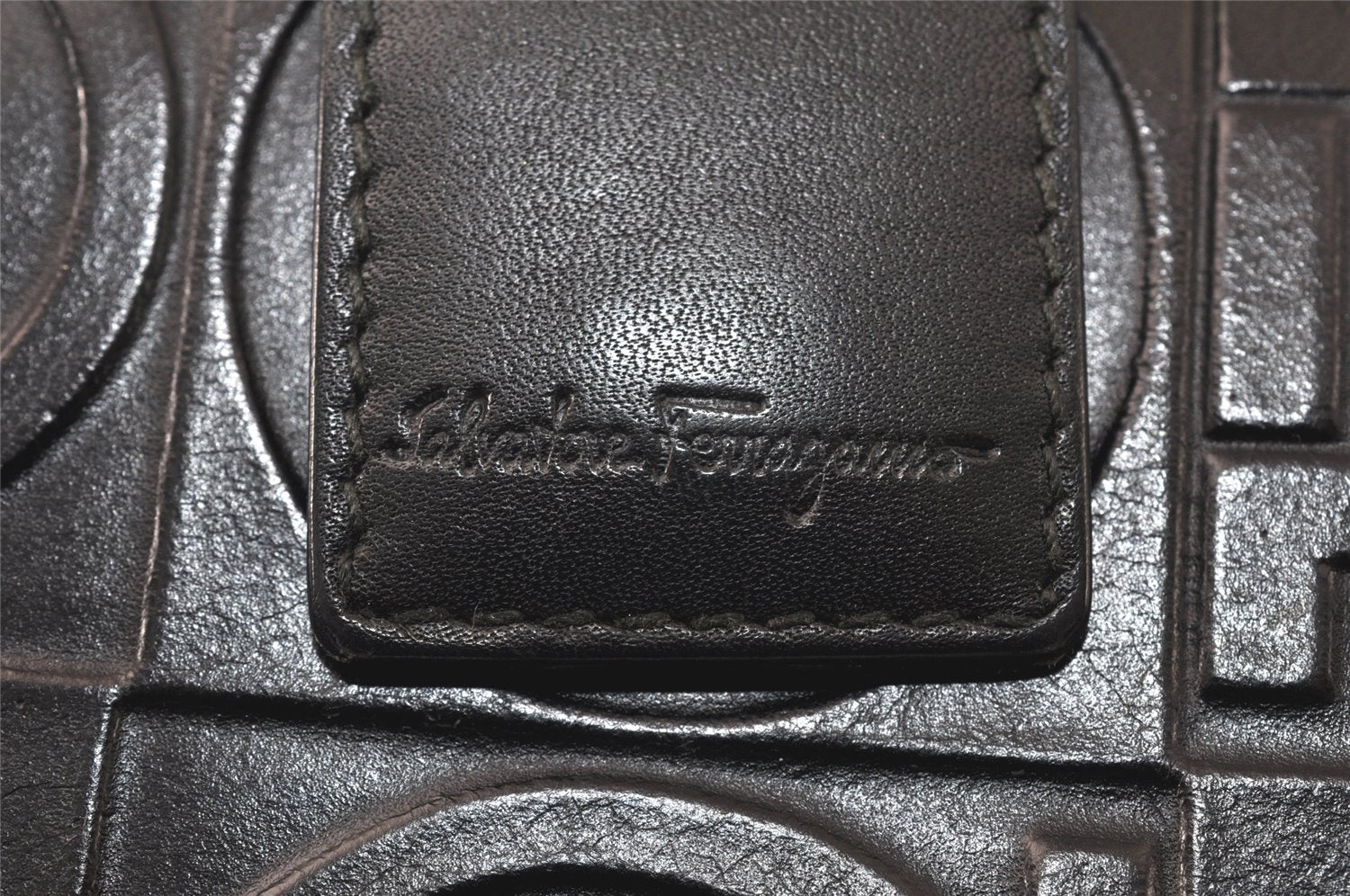 Authentic Salvatore Ferragamo Gancini Design Leather Long Wallet Black 6471K