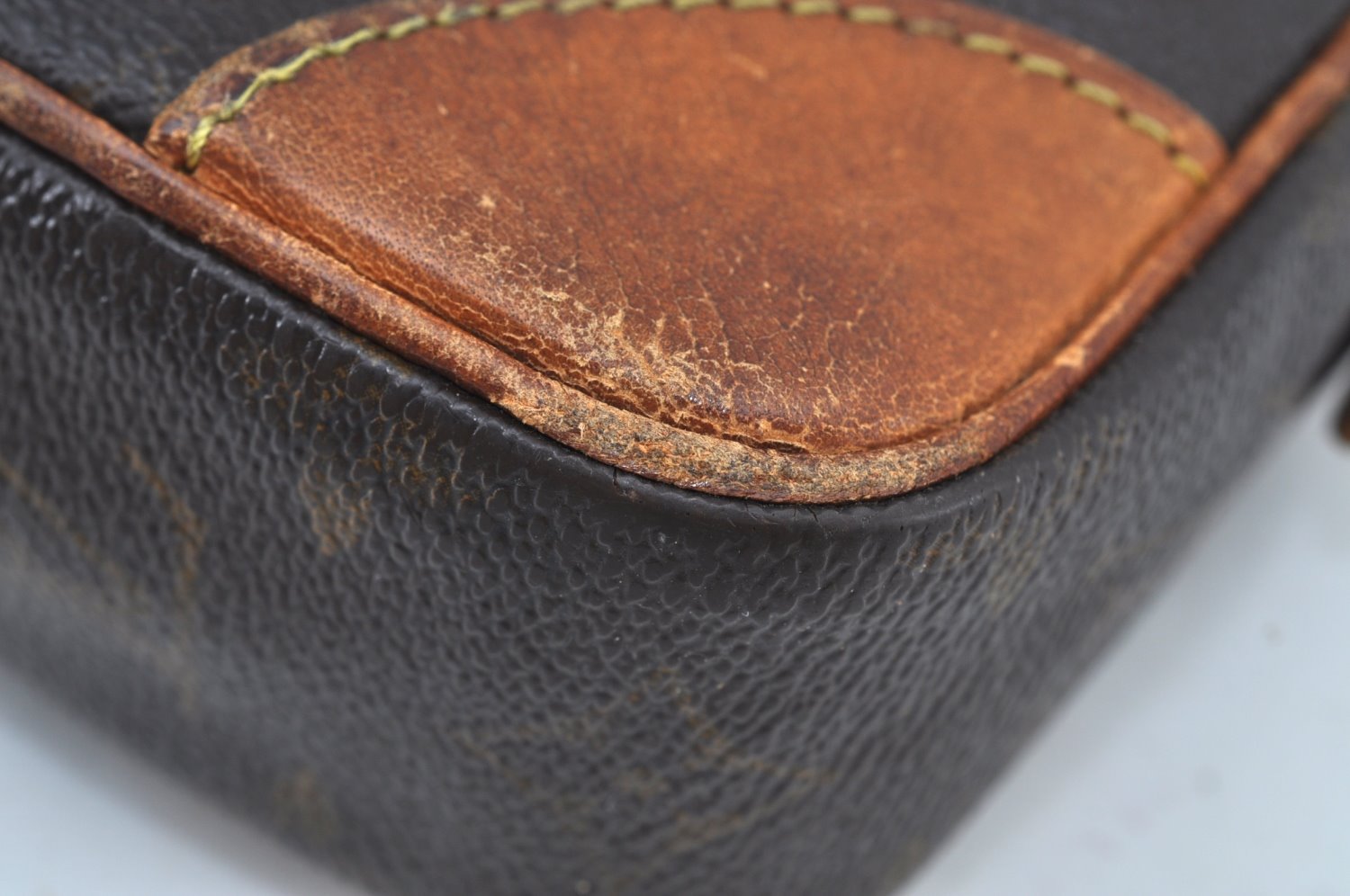 Auth Louis Vuitton Monogram Marly Dragonne GM M51825 Clutch Hand Bag Junk 6476G