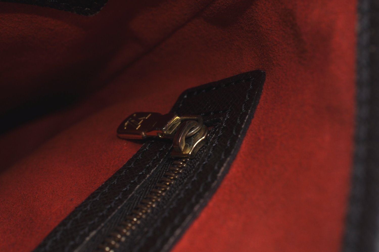 Authentic Louis Vuitton Damier Marais Bucket Shoulder Tote Bag N42240 LV 6477G