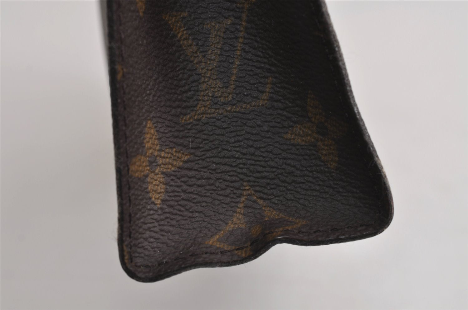 Auth Louis Vuitton Monogram Poche Toilette 26 Cosmetics Pouch Old Model LV 6481J