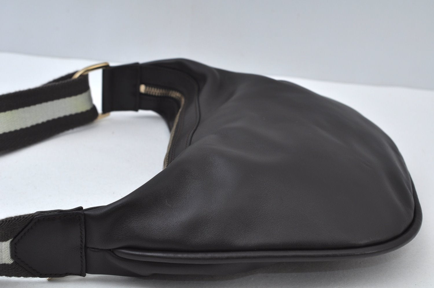 Authentic GUCCI Sherry Line Shoulder Bag Purse Leather 0014186 Brown 6488J