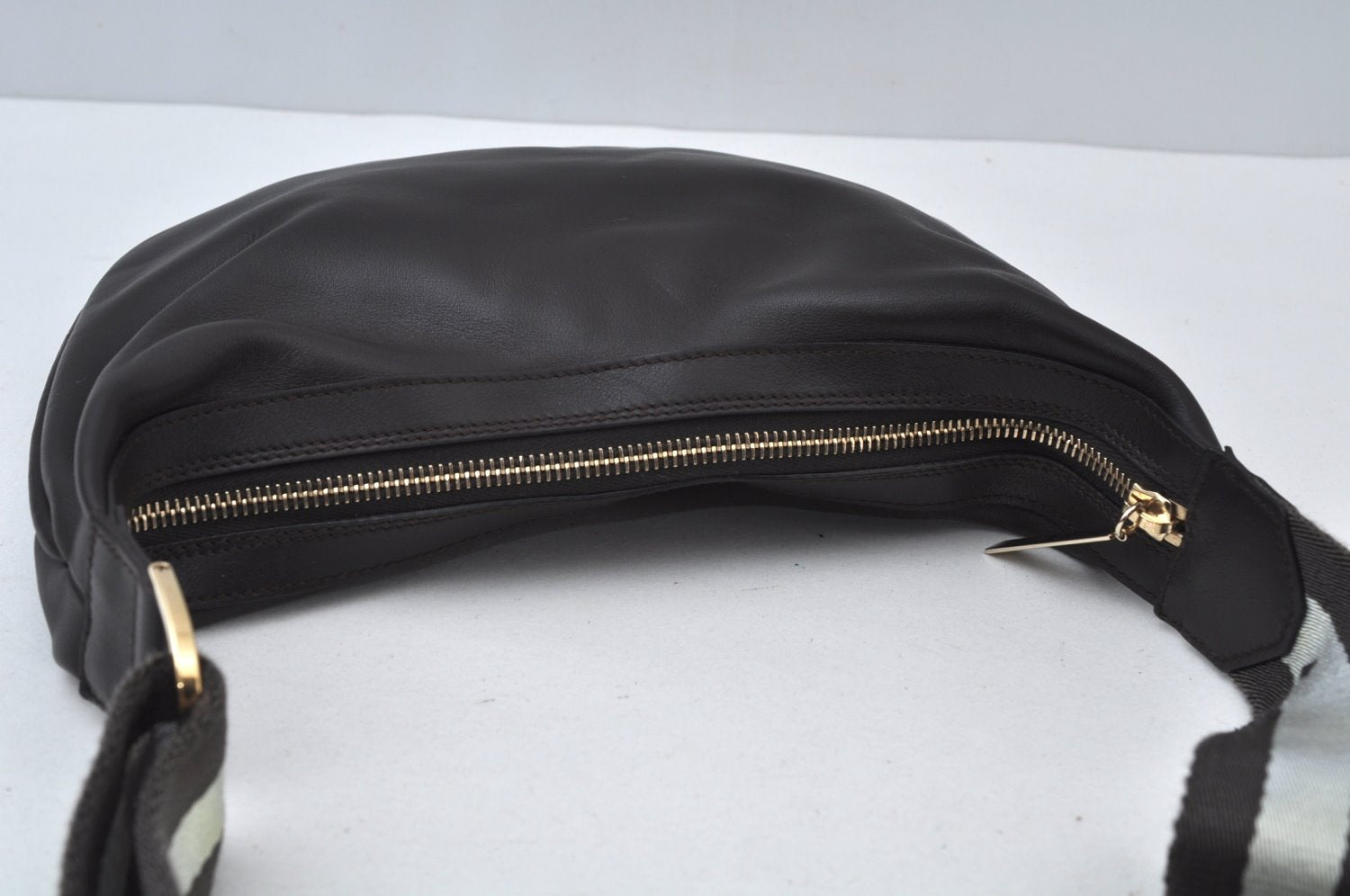 Authentic GUCCI Sherry Line Shoulder Bag Purse Leather 0014186 Brown 6488J