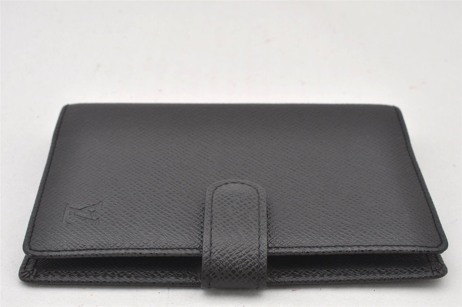 Authentic Louis Vuitton Taiga Agenda PM Notebook Cover Black R20426 LV 6490K