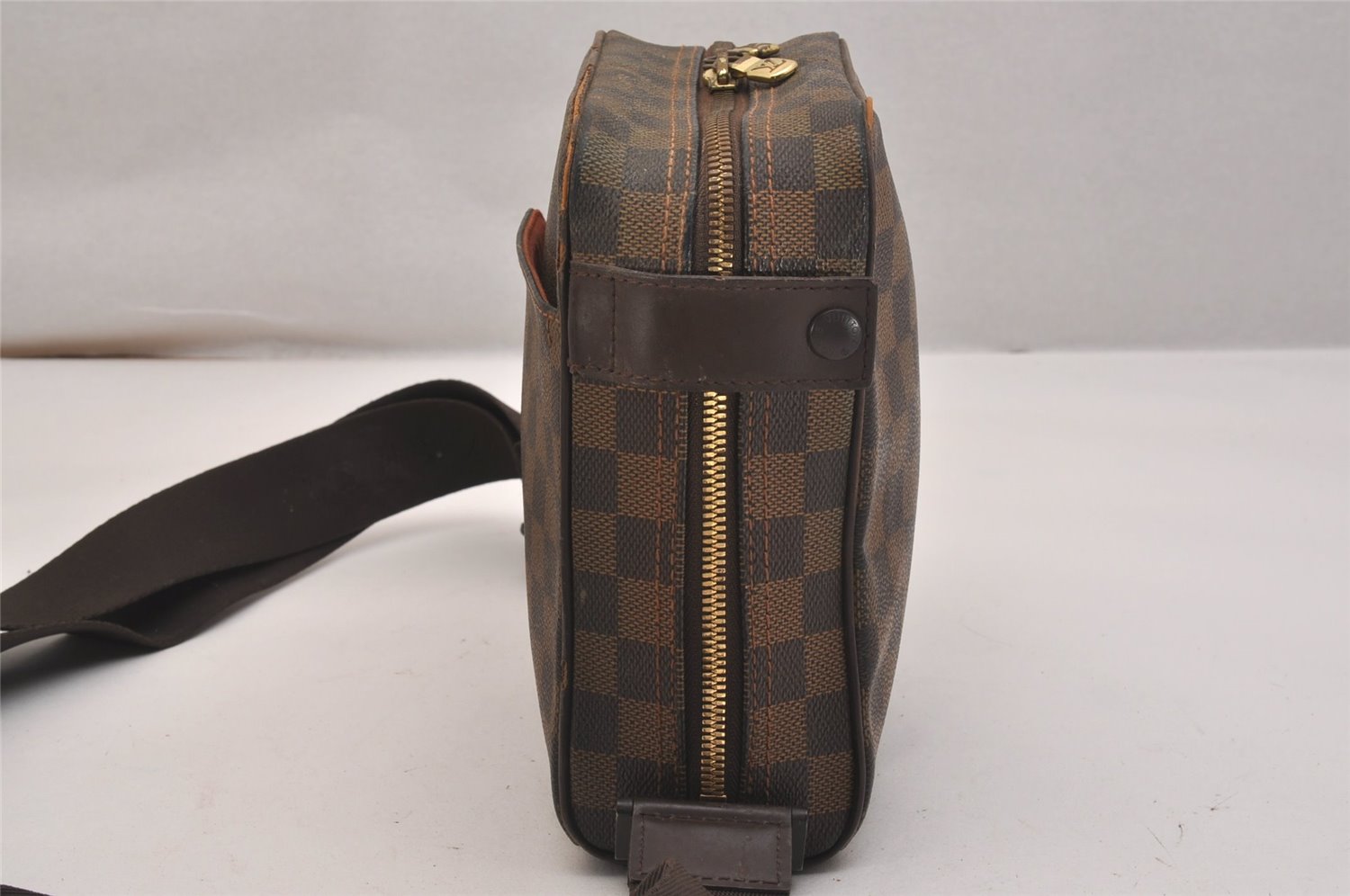 Authentic Louis Vuitton Damier Olav PM Shoulder Cross Body Bag N41442 LV 6493J