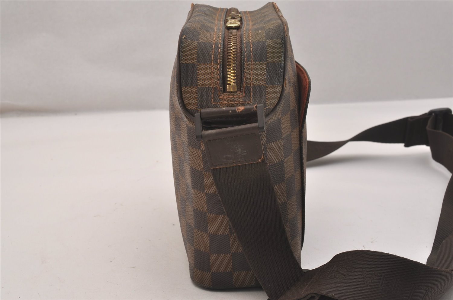 Authentic Louis Vuitton Damier Olav PM Shoulder Cross Body Bag N41442 LV 6493J