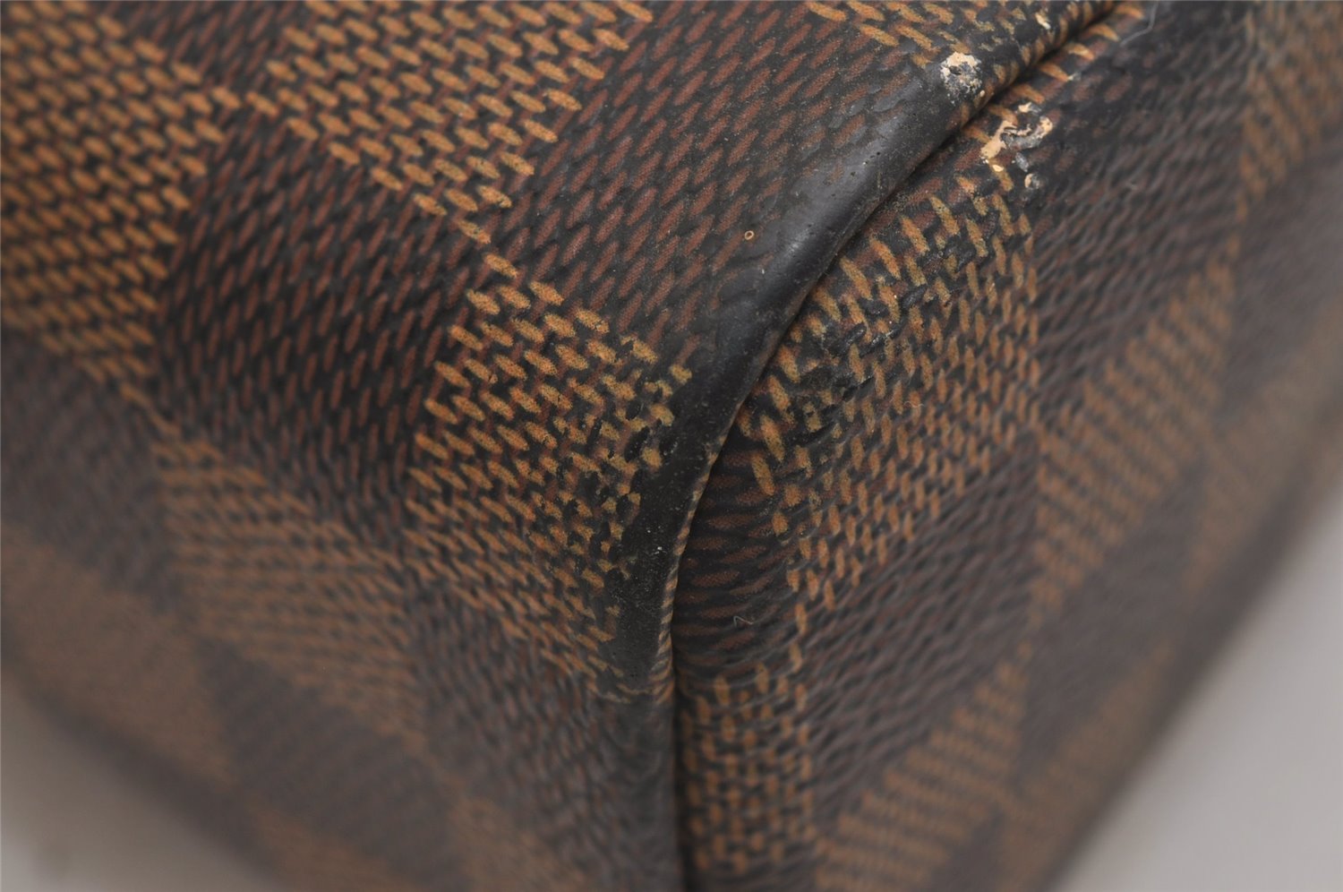 Authentic Louis Vuitton Damier Olav PM Shoulder Cross Body Bag N41442 LV 6493J