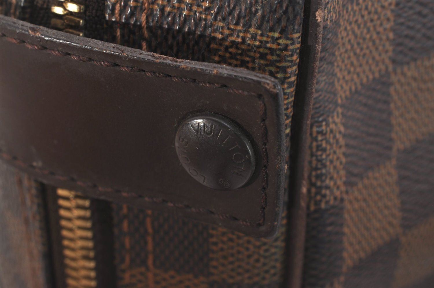 Authentic Louis Vuitton Damier Olav PM Shoulder Cross Body Bag N41442 LV 6493J